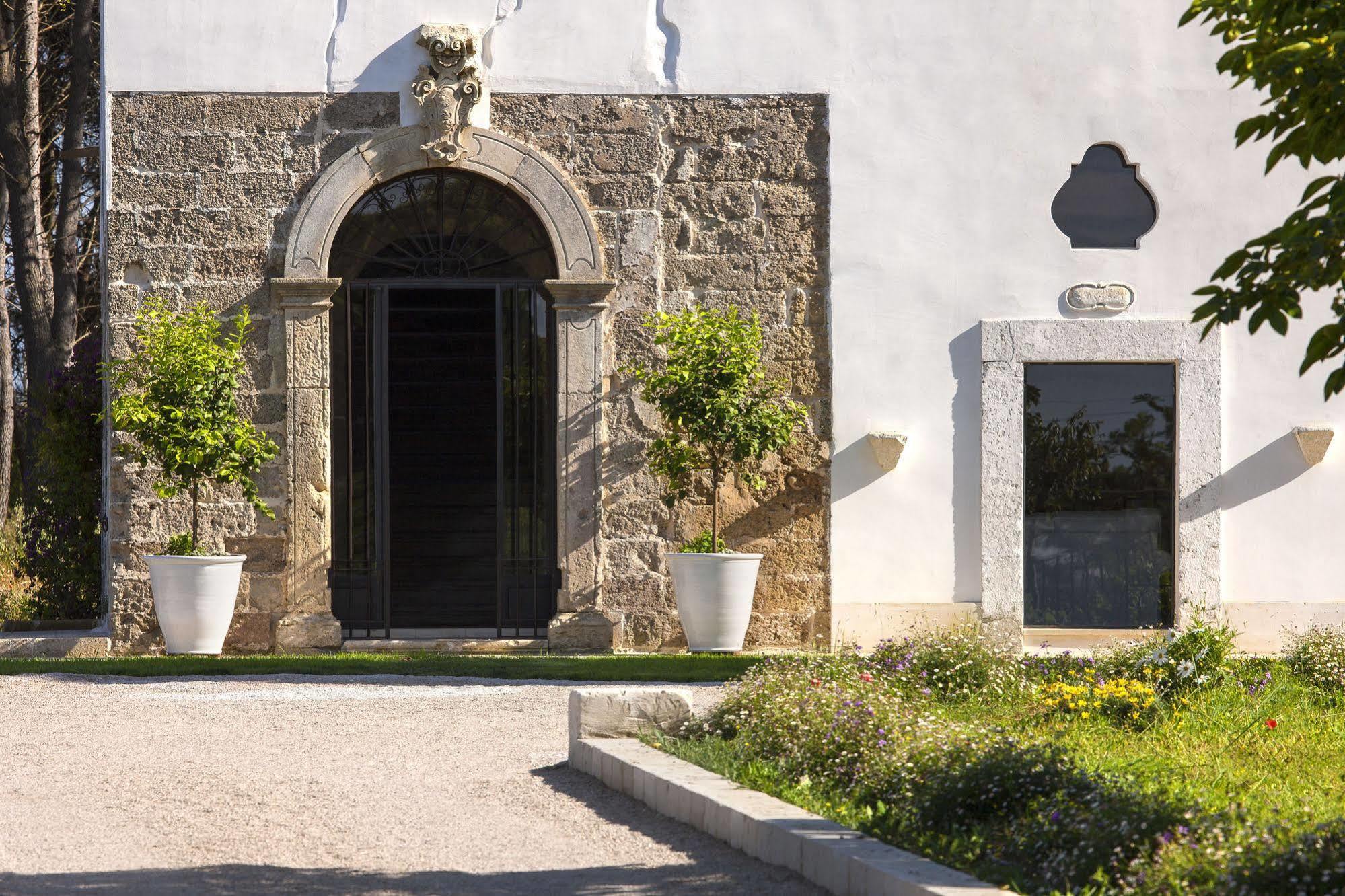 Critabianca - Masseria In Salento คูโตรฟิอาโน ภายนอก รูปภาพ