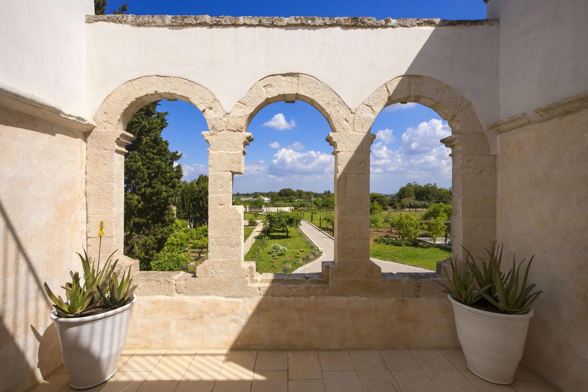 Critabianca - Masseria In Salento คูโตรฟิอาโน ภายนอก รูปภาพ